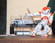 NAO_robot_hour_of_code-891640-edited
