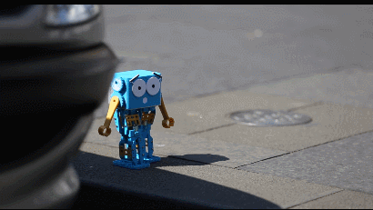 Marty-Fully-Programmable-Walking-Robot