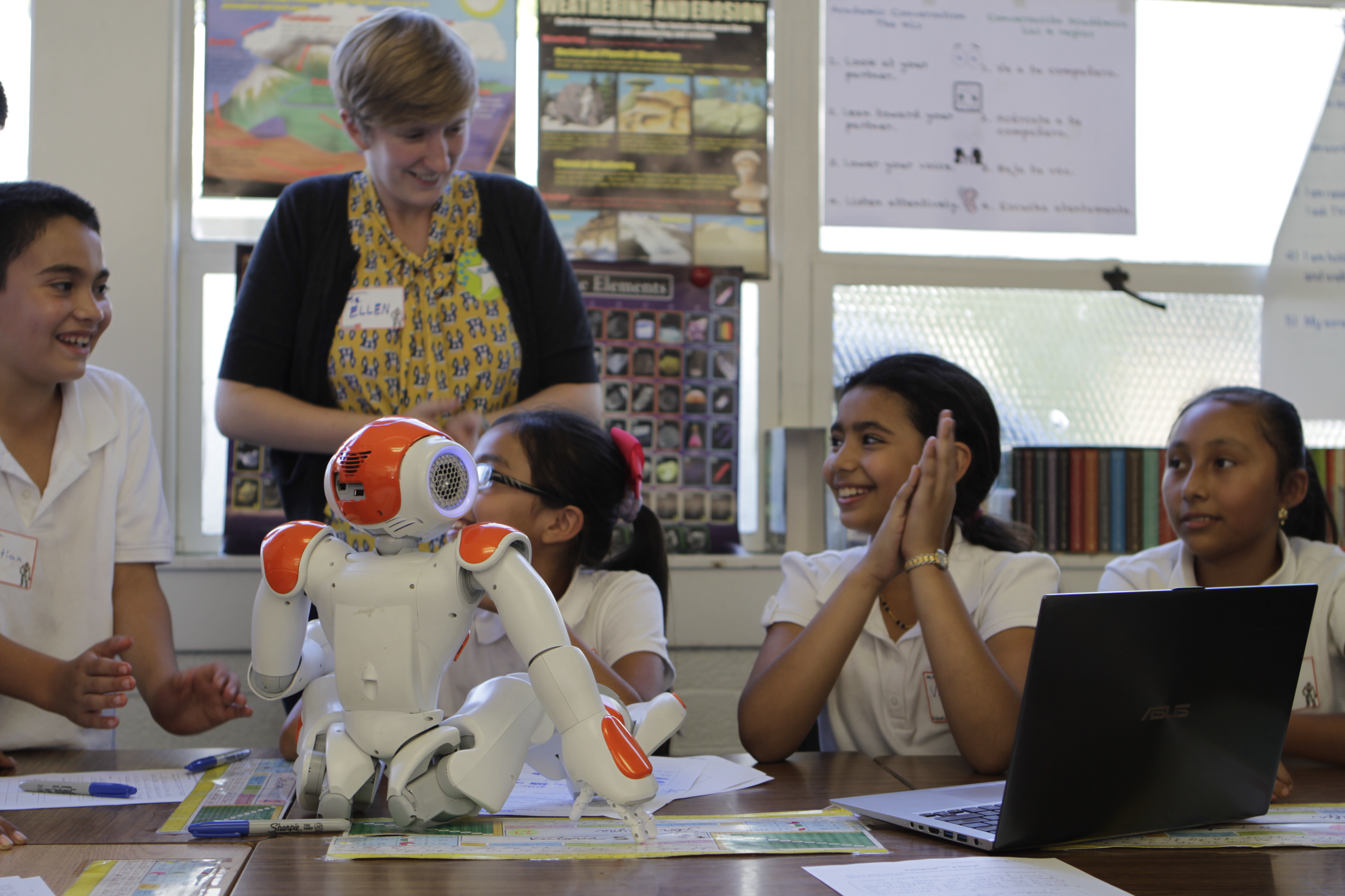 teaching robotics to elementary students