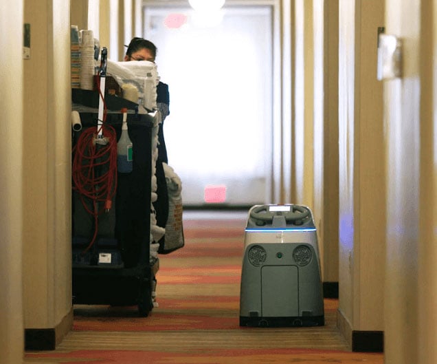 Whiz-Cleaning-Robot-for-Hotel